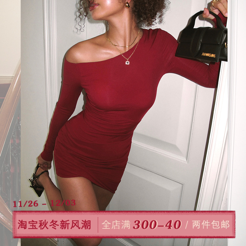 ITSNIKAR法式红色斜肩连衣裙女秋季长袖包臀裙性感紧身针织短裙子