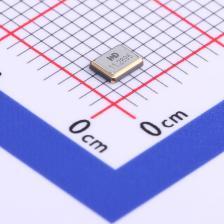 7B011289I01 无源晶振 11.2896MHz ±10ppm 10pF