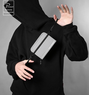 RFID防盗刷护照包旅行多功能斜跨包挂脖卡包防水证件包机票夹卡包