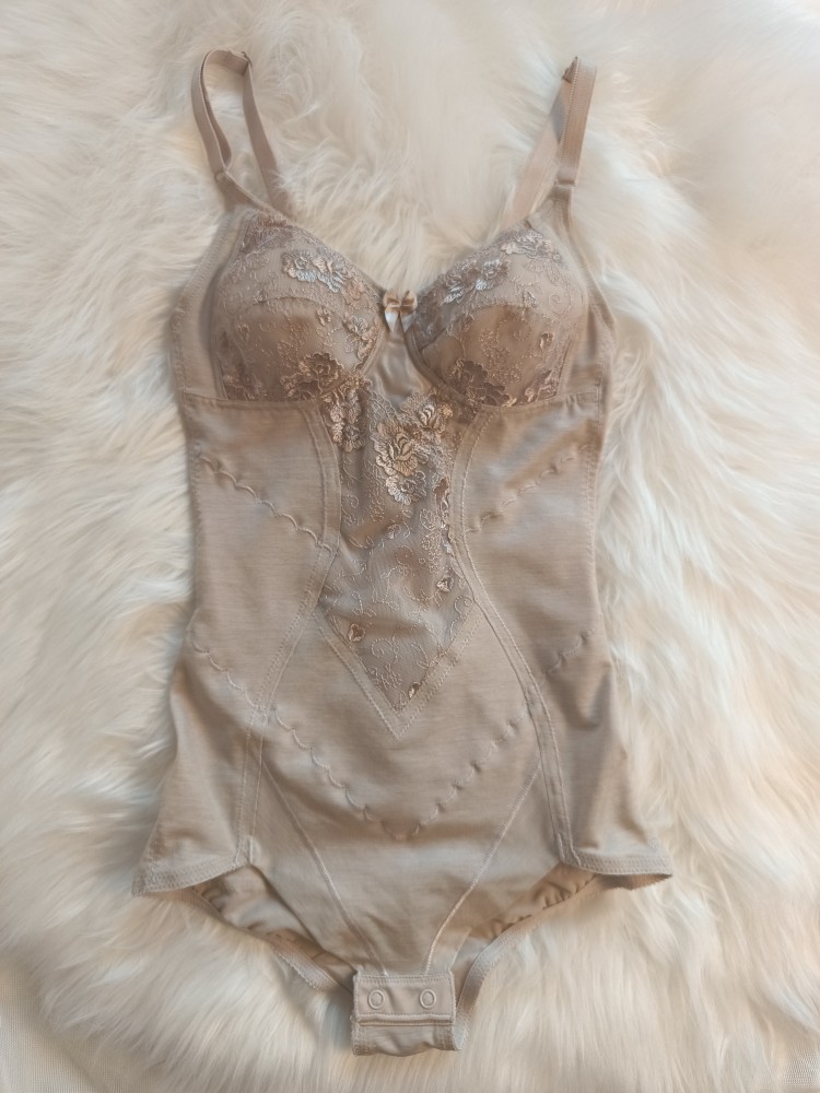 产后恢复收腹保暖连体衣束腰