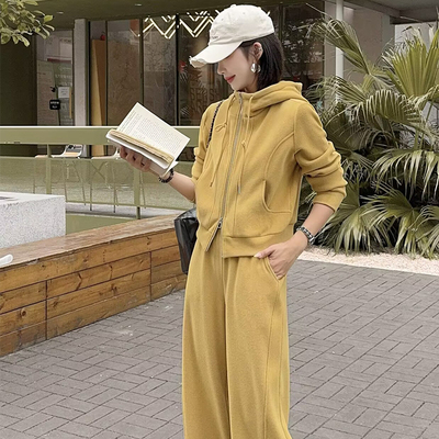 黄色连帽卫衣加绒加厚套装女2025新款休闲运动风减龄两件套一得利