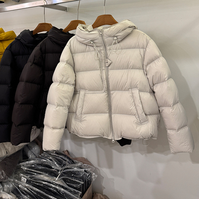 云朵泡芙90白鸭绒羽绒服芒果家