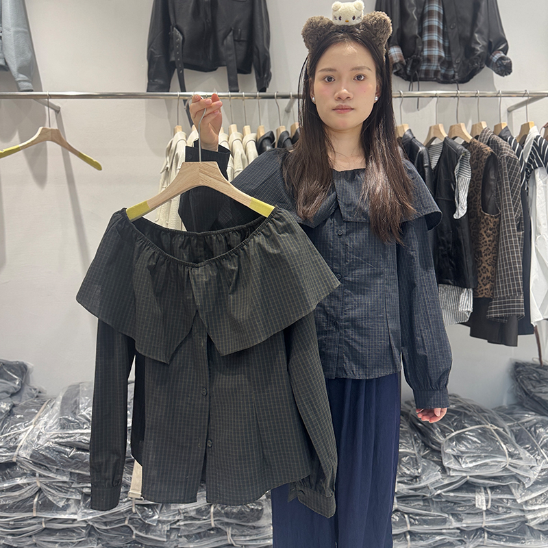 时尚衬衫女一字肩格子衬衣XQIAO
