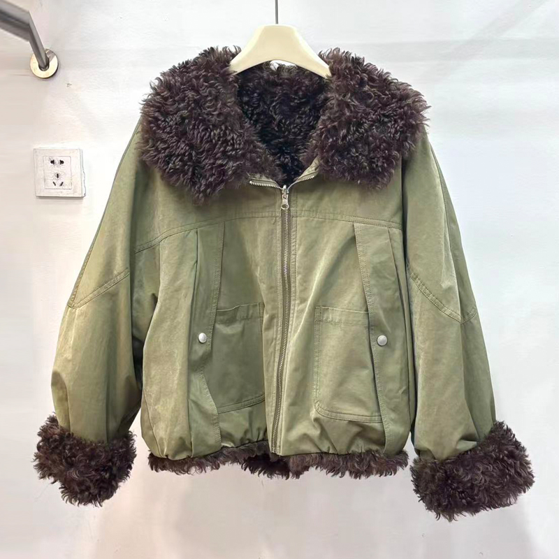 杭州四季青意法派克服女时髦