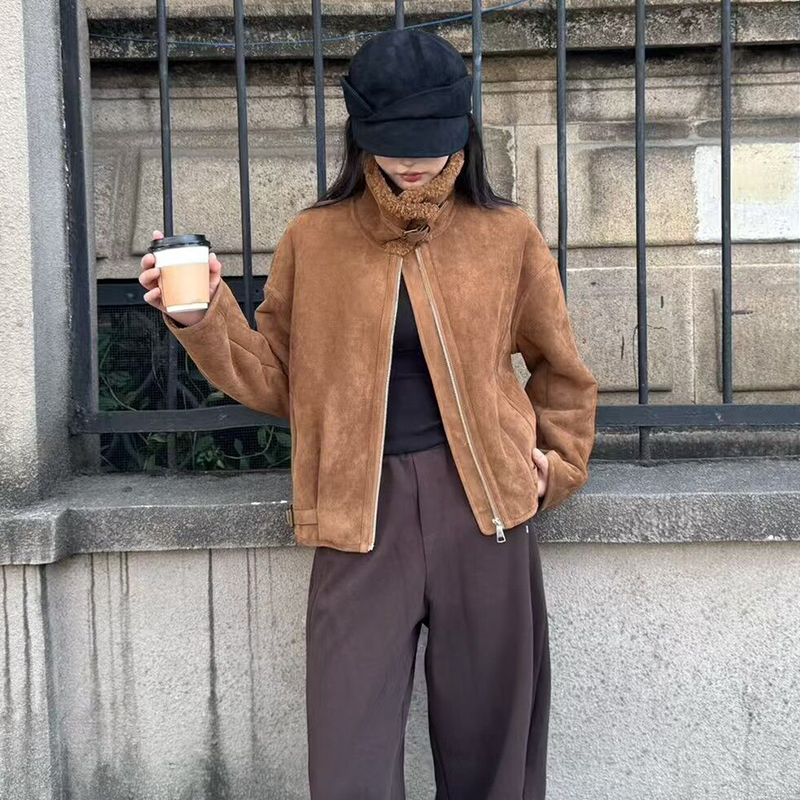 美拉德风麂皮绒外套女名门布衣