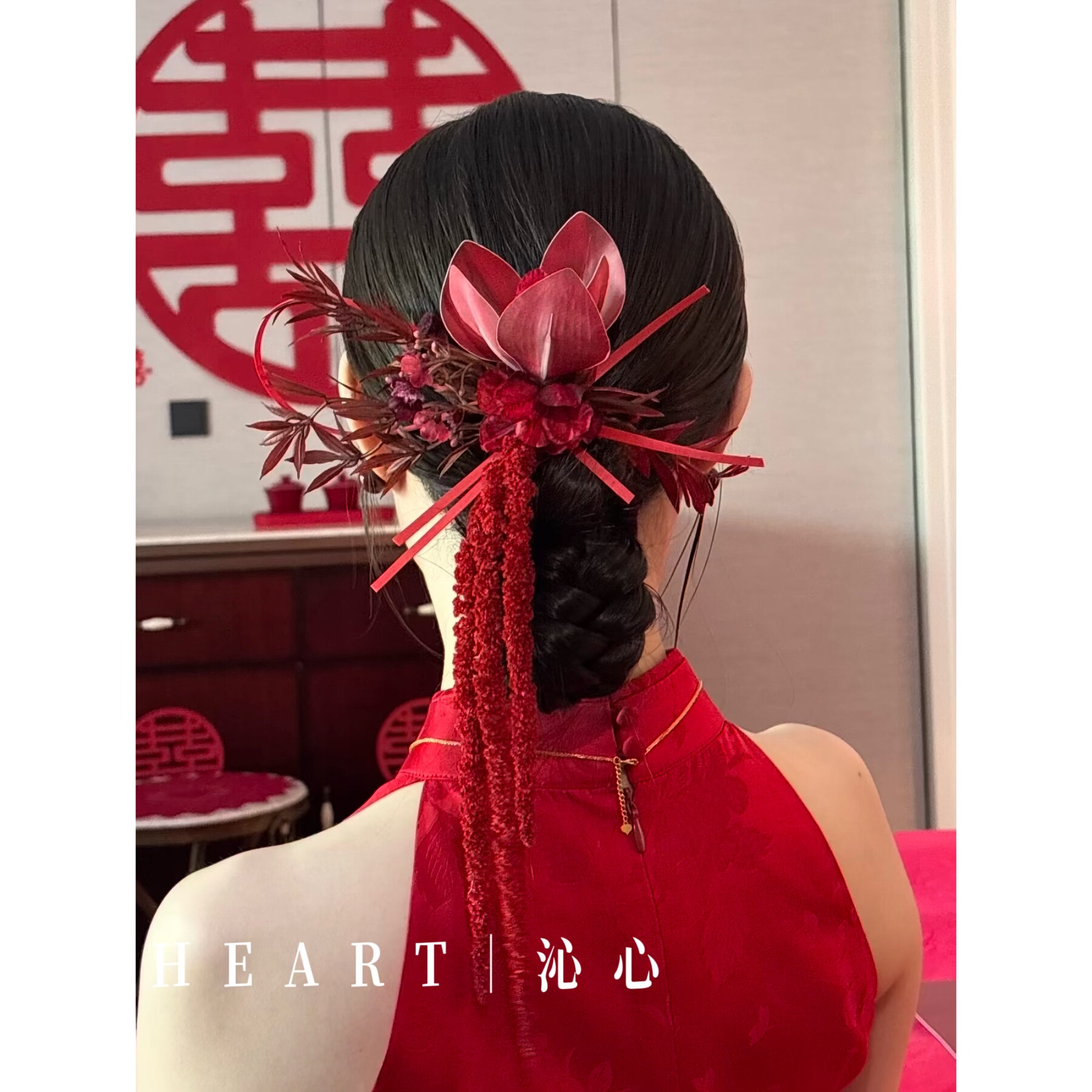 TM｜红妆新娘敬酒服好看后区红色新娘头饰