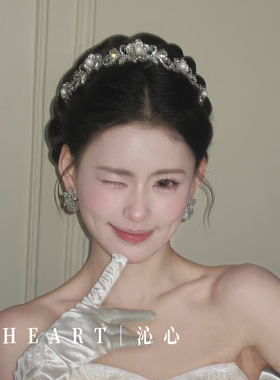 TM｜A20安妮公主花朵珍珠韩式小冠新娘礼服搭配主纱