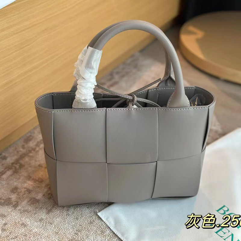 包包女2025新款编织格子斜挎包女士百搭手提包爆款通勤子母包潮