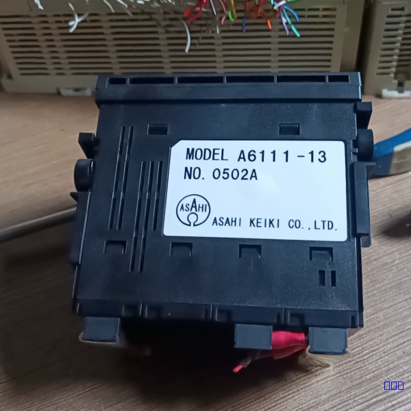 【荣森鹏】日本A6111-13   A6111-23有一脚磕碰  渡边议价