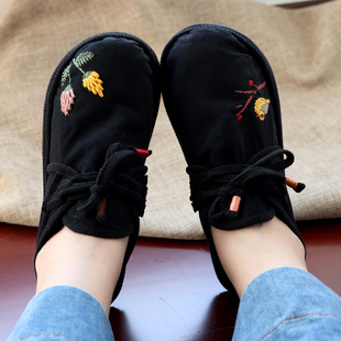 手工刺绣小鸟女士布鞋冬款加绒加厚保暖布鞋休闲布鞋女款舒适轻便