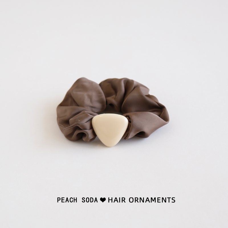 奶咖系~简约百搭发圈缎面大肠圈