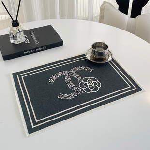 北欧轻奢餐垫高级感防水防油小桌布防烫厨房沥水垫子杯垫桌布免洗