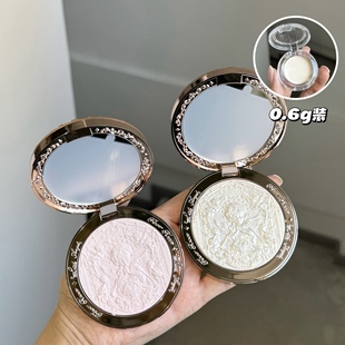 新品花知晓小天使浮雕高光粉自然提亮水光感立体试色小样原切