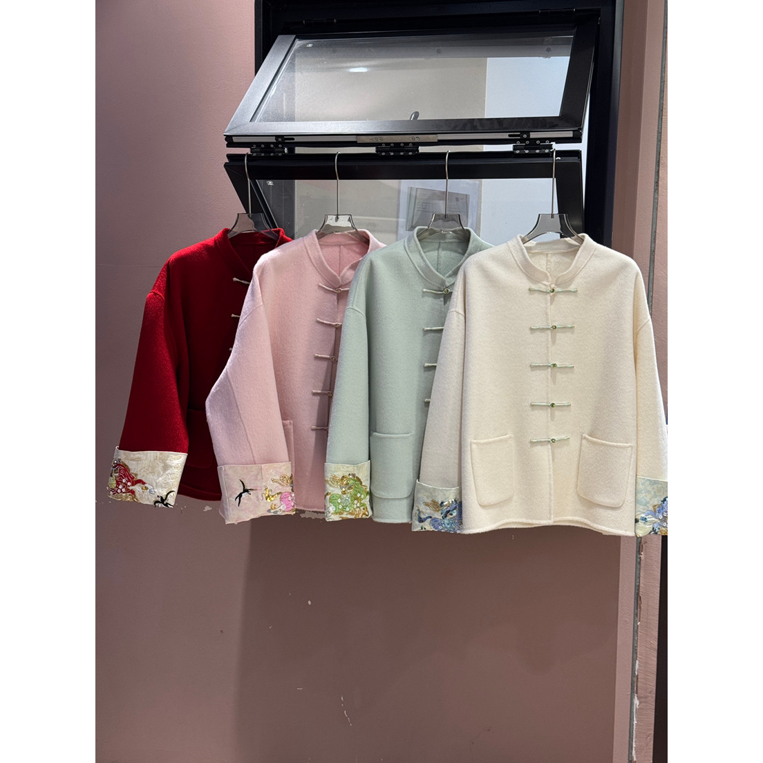 多金-新中式立领盘扣宽松刺绣羊毛外套（含100澳毛）121-079,女装/女士精品,羽绒服,淘宝优惠券,粉丝福利购,淘宝优惠卷