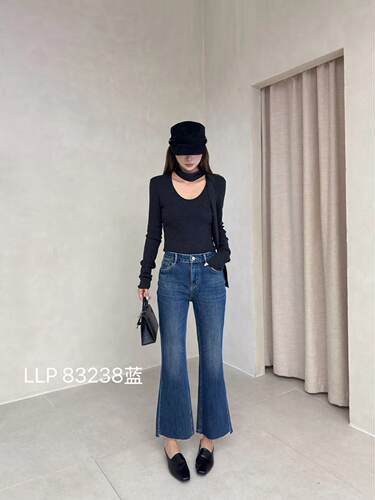 LLP83238蓝色时尚牛仔微喇裤2026年秋季新款女装显瘦小个子九分裤