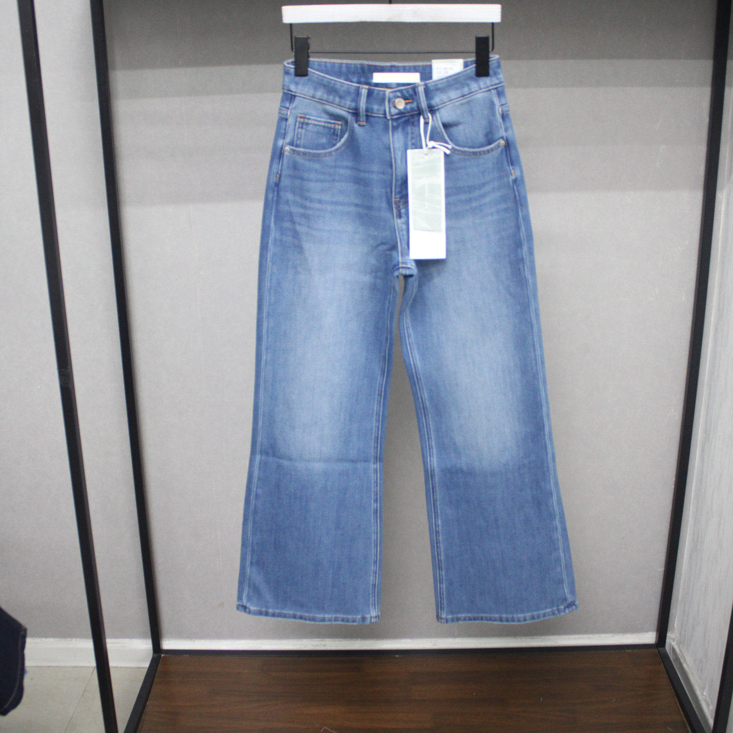 欧货馆高腰水洗宽松阔腿牛仔微喇裤2026年春季女装四面弹筒叭裤,女装/女士精品,牛仔裤,淘宝优惠券,粉丝福利购,淘宝优惠卷