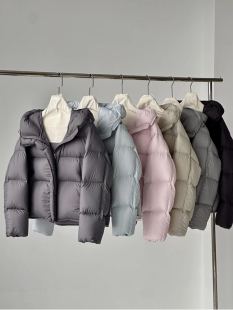 无胆防云朵泡芙90白鹅绒面包服外套加厚连帽羽绒服上衣秋冬新款女