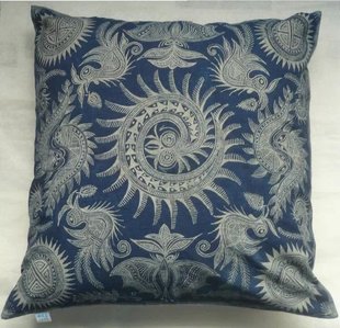 贵州苗族蜡染抱枕板蓝根植物染料健康环保家居定制抱枕图案订制