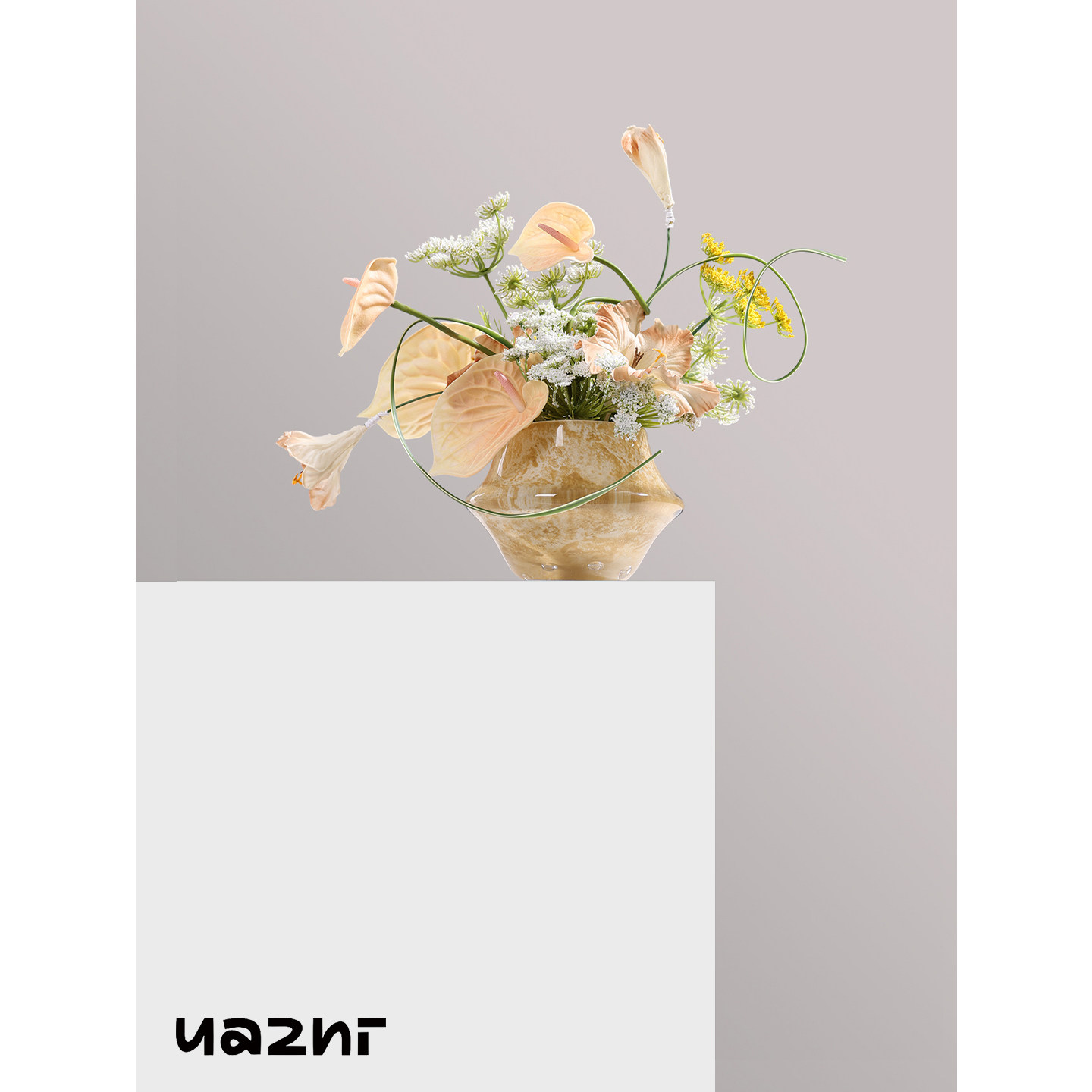 花小只 现代轻奢原创艺术小花珠箔 样板间酒店客厅床头柜桌面摆件,家居饰品,花瓶,淘宝优惠券,粉丝福利购,淘宝优惠卷