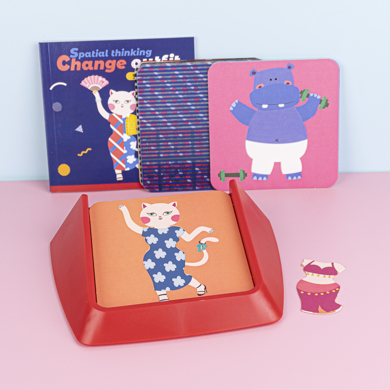 儿童换装拼图玩具益智早教空间