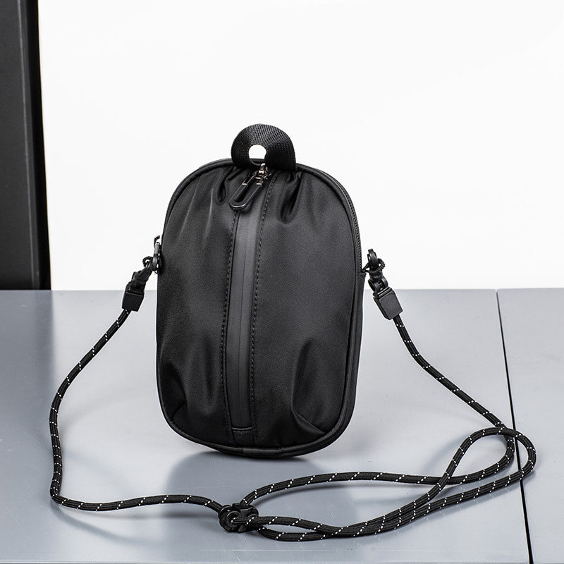 适用于6.7寸苹果13p斜挎手机包竖潮牌迷你贝壳形单肩小背包放钥匙