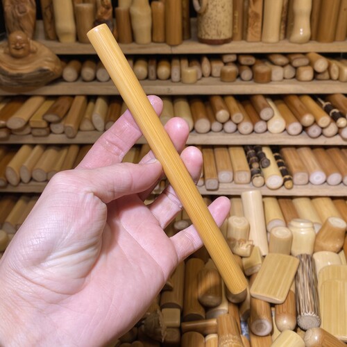 12.8-176mm满密特长细圆，一物一链接，远山工实心玉竹手把件