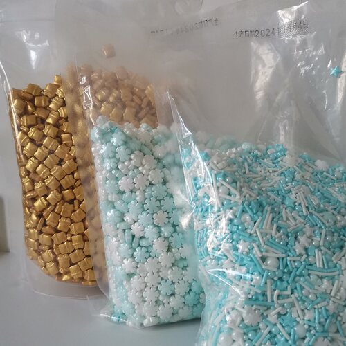 圣诞500袋金色礼盒糖珠蓝白雪花