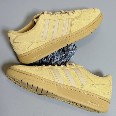 阿迪达斯AdidasOriginalsCourtic低帮男女耐磨防滑休闲板鞋ID6070