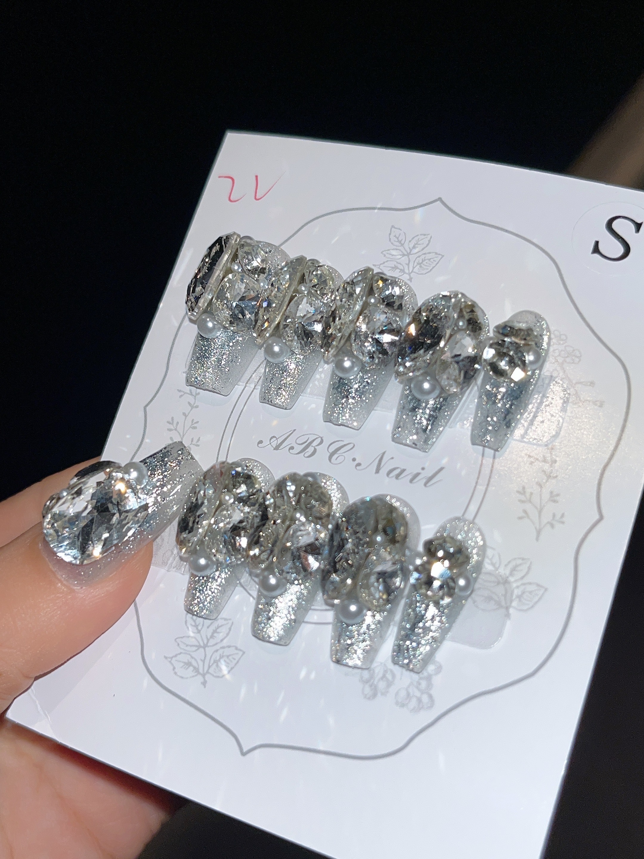 【A17】仿k9银白爆闪美甲成品纯手工定制可拆卸穿戴甲中梯