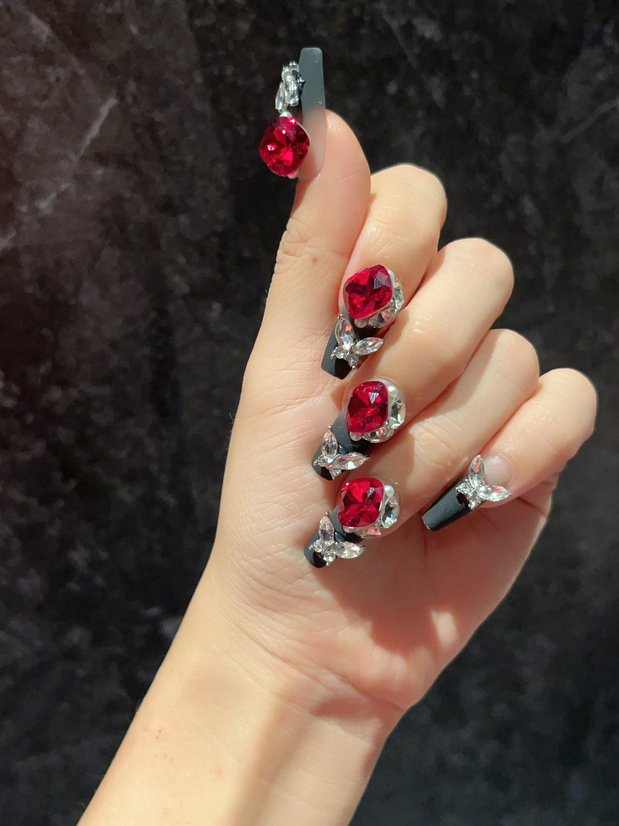 【玛丽】中梯爆闪高级k9钻穿戴甲轻奢风指甲贴