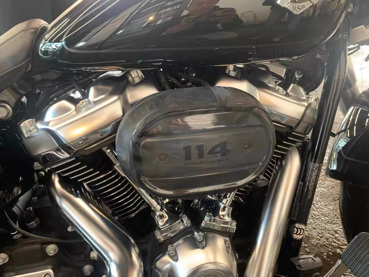 适用哈雷街霸 肥仔空滤罩防水罩防雨罩路威 双灯路王滑翔软尾114