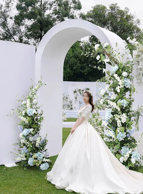 清新婚庆蓝色拱门弯月花艺套装草坪婚礼布置店铺橱窗美陈装饰绢花