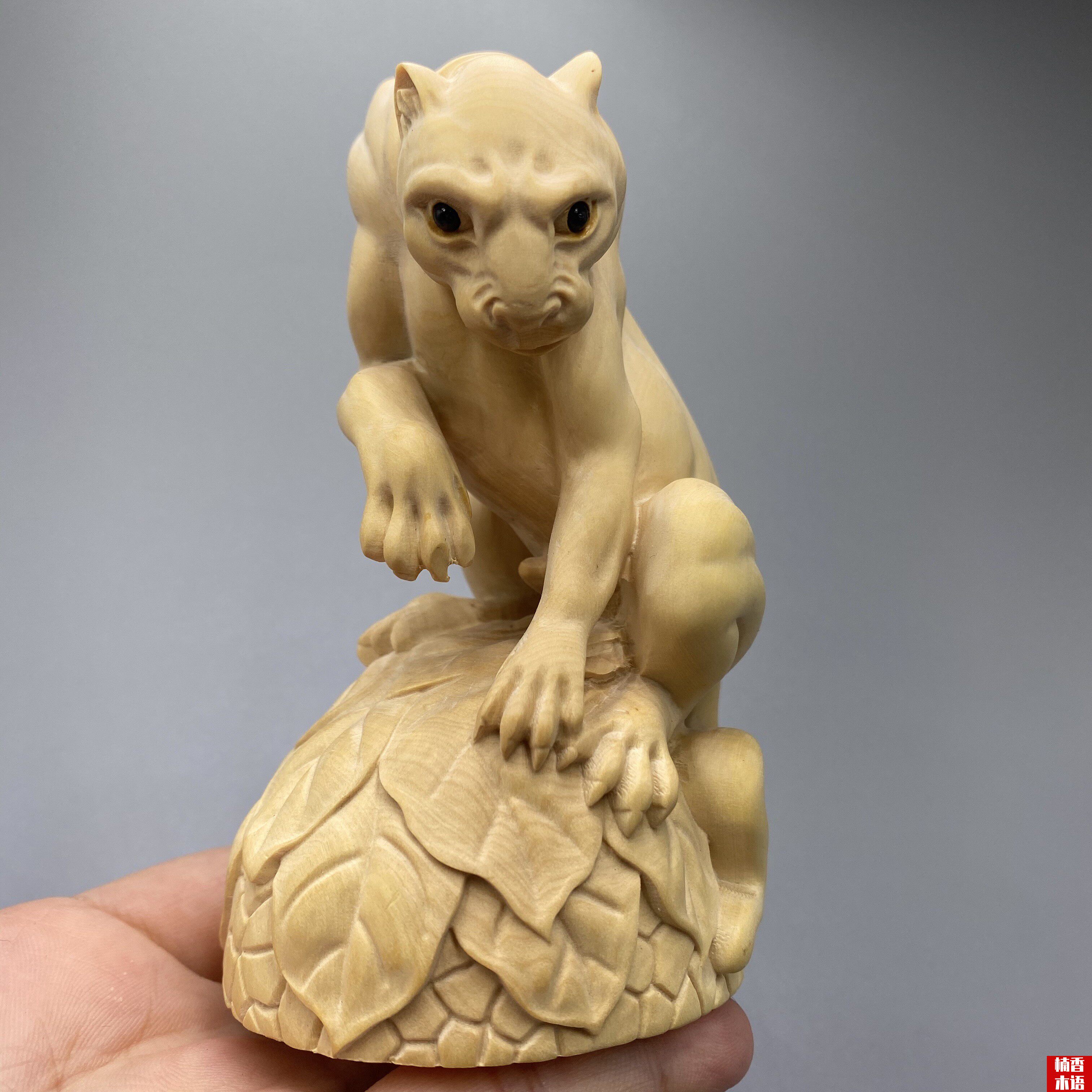 小叶黄杨木雕刻豹子一路豹发实木动物摆件家居汽车玄关装饰品中式