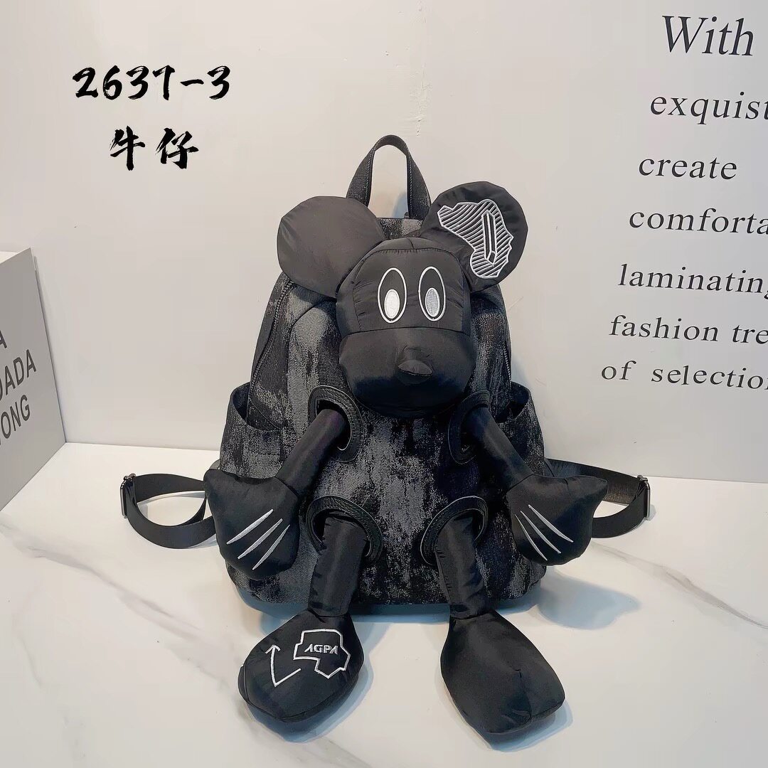 新款卡通韩版个性学生背包时尚百搭潮流大容量书包女