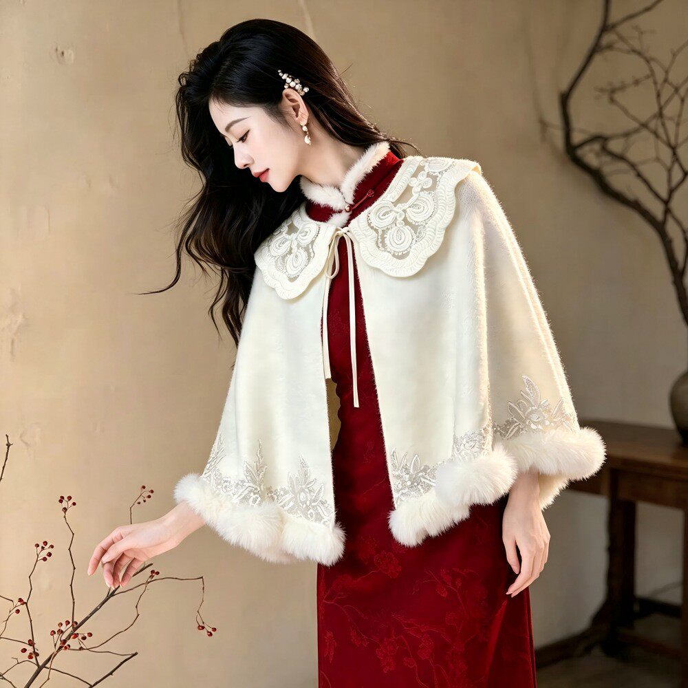 白色毛绒披肩女蕾丝花边娃娃领加厚保暖搭配婚纱礼服旗袍外搭斗篷