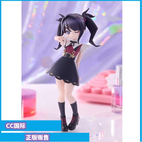 主播女孩重度依赖PUP糖糖手办