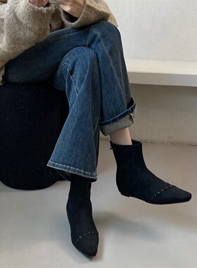 韩版尖头铆钉弹力短靴女冬