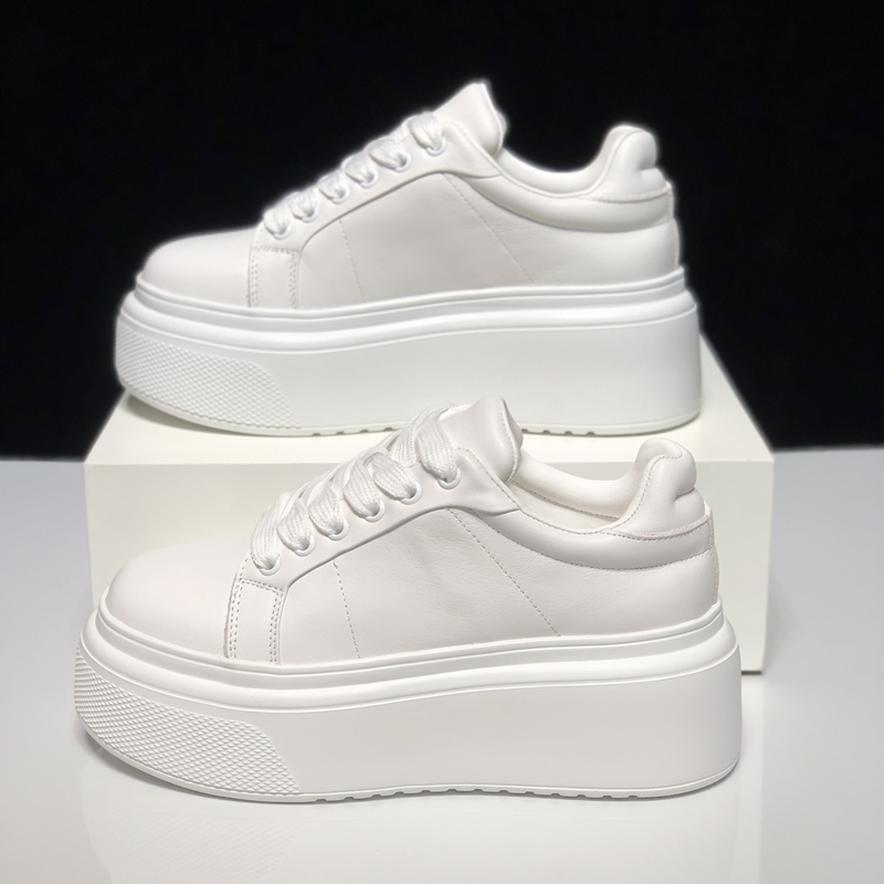 2025春新款真皮小白鞋女百搭厚底增高运动休闲板鞋时尚轻便松糕鞋
