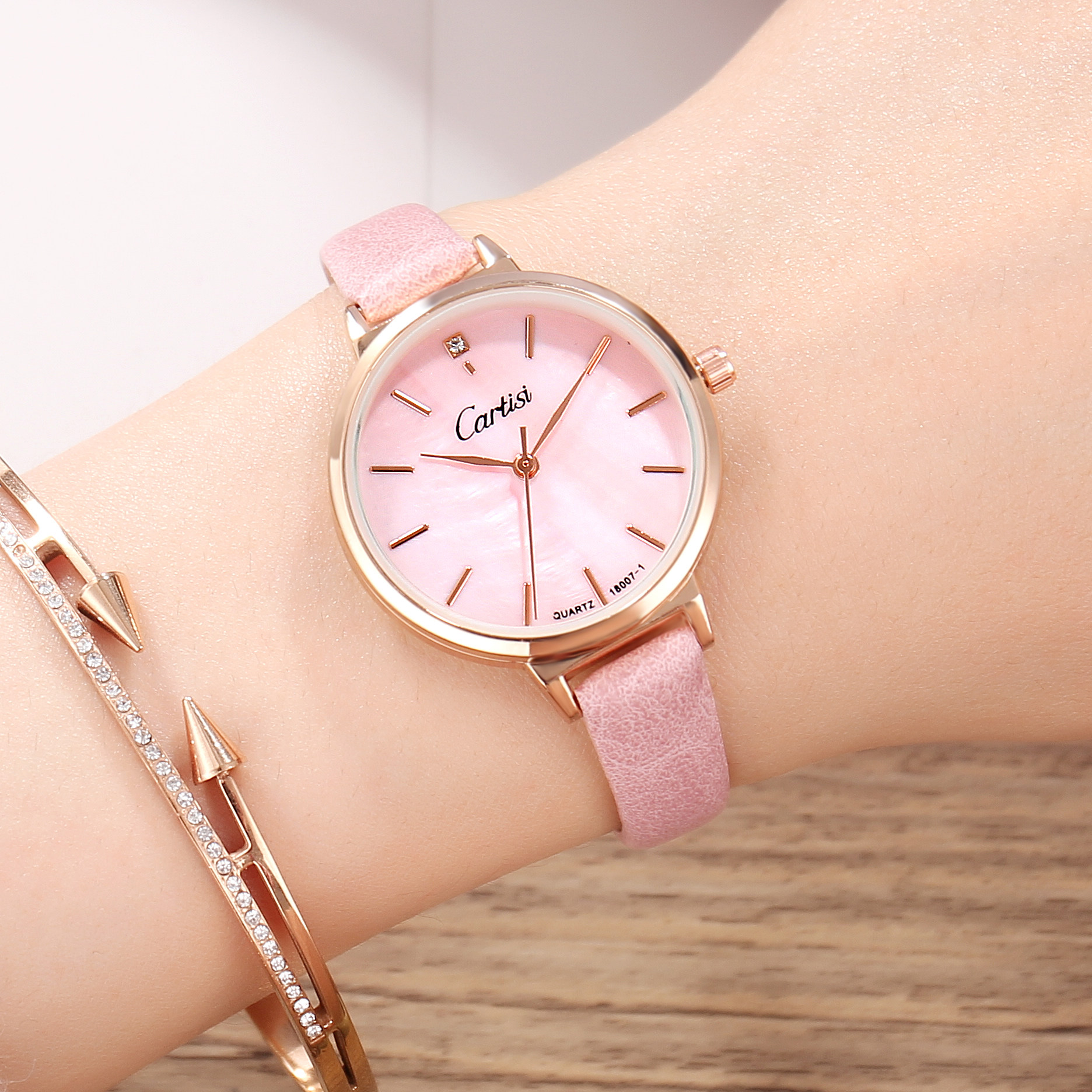 卡迪斯小清新百搭女生手表韩版学生潮女简约大方森女系防水时尚款