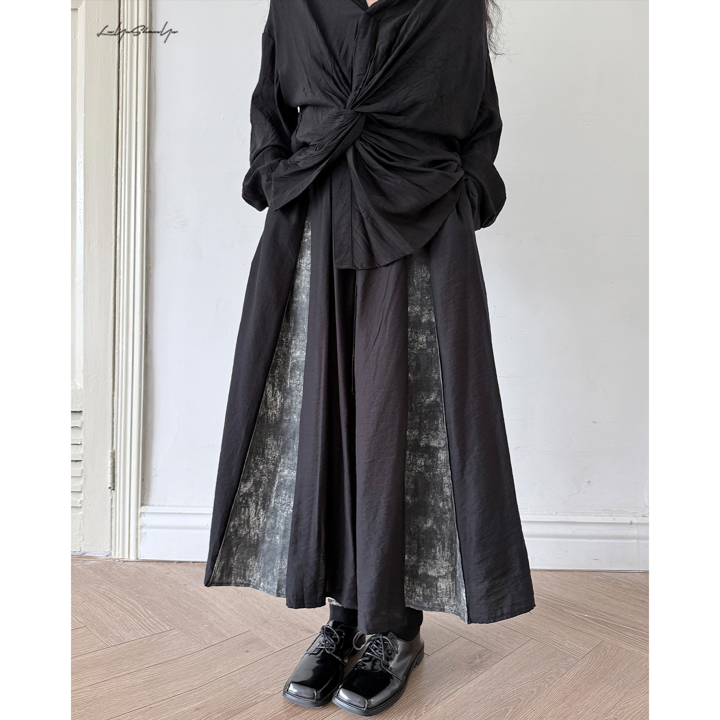 暗黑开叉拼接百褶a字半身裙女