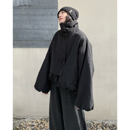 暗黑可翻立领设计花苞感棉服