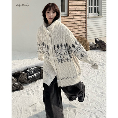 费尔岛慵懒显瘦纽扣设计针织毛衣
