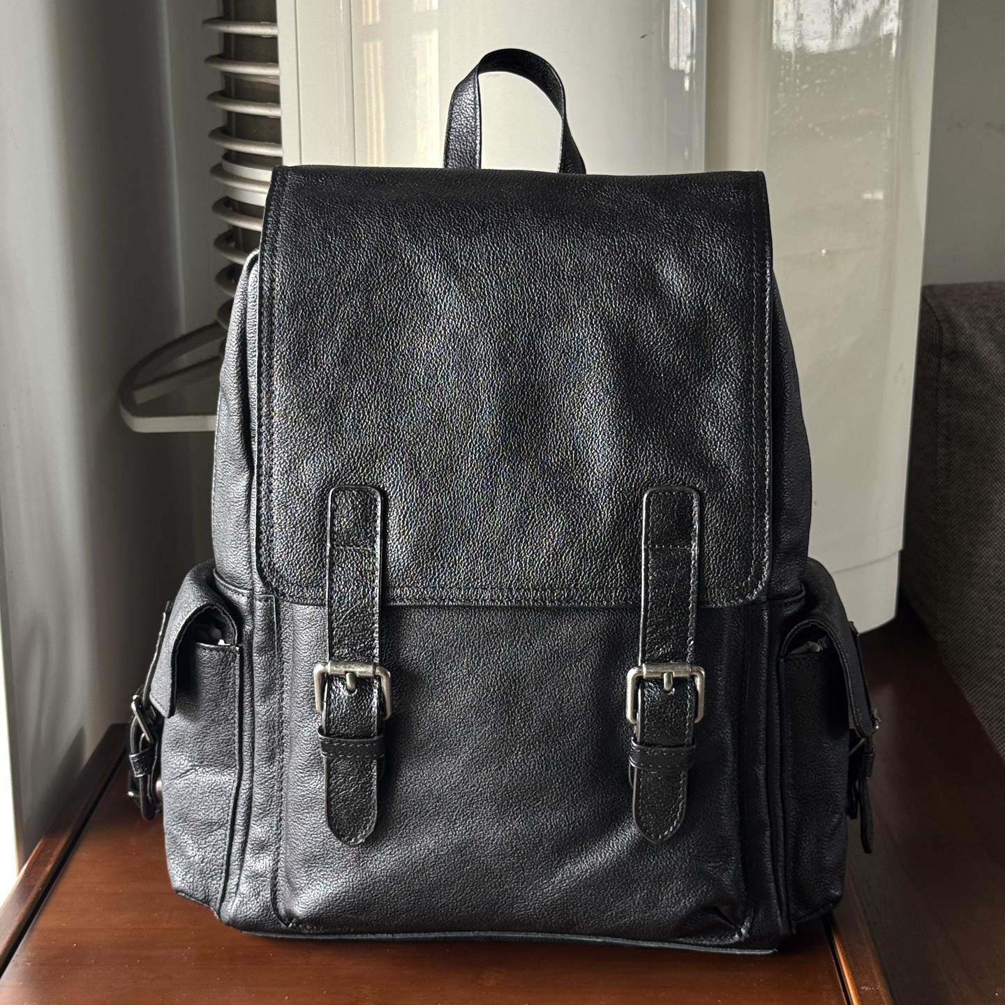 麦为男女复古真皮休闲双肩背包