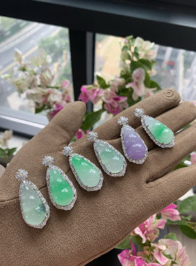 白底飘绿翡翠吊坠925银翡翠