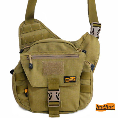 路游军迷户外鼓形鞍袋单肩背包