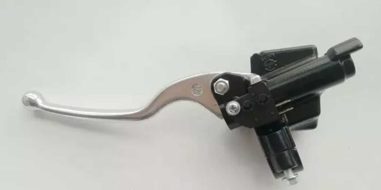 铃木畅迪配件FW110前碟刹上泵刹车上下泵前后刹车片碟油刹片