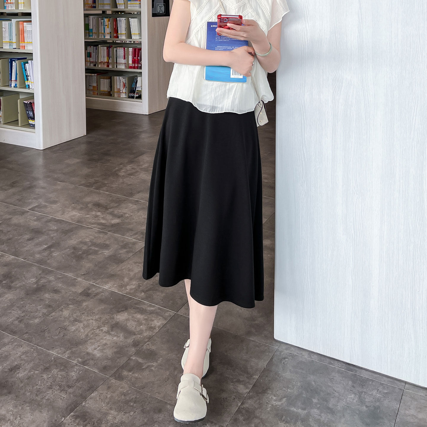 黑色半身裙女夏中长款2026新款高腰适合梨型身材遮胯显瘦a字伞裙