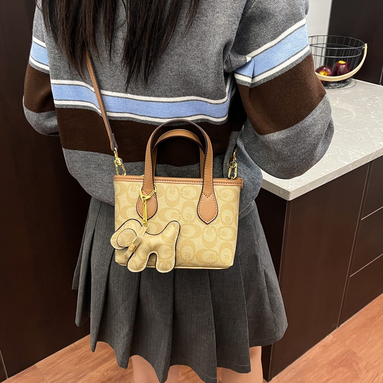 2025新款菜篮子经典印花感手提单肩女包老花迷你复古小托特包