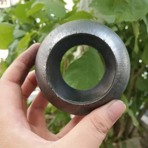 空心钢球铁球栏杆铁艺配件球穿管球头钢球铁球打孔铁球装饰通孔球