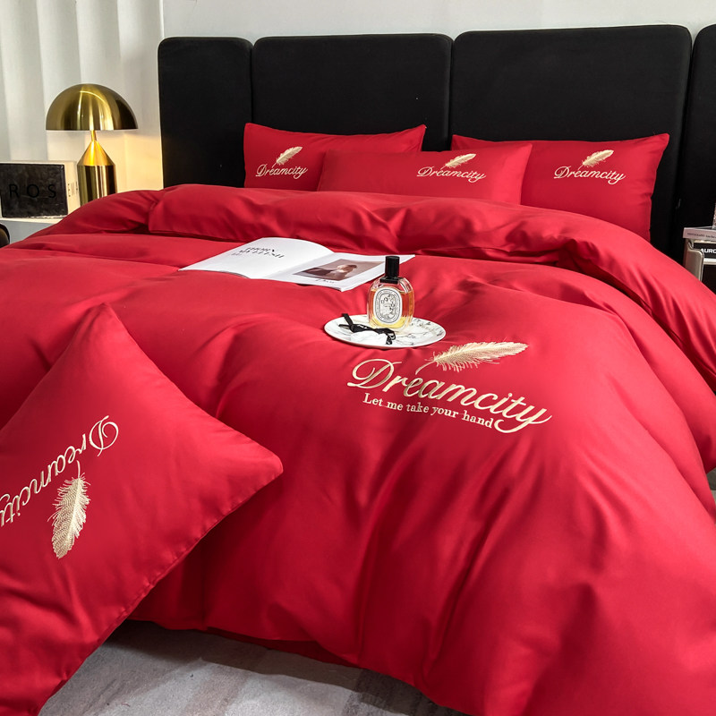 WEDDING FOUR-PIECE BIG RED QUILT COVER BED SHEETS BED SHEETS WEDDING BEDDING NEWLYWED ROOM FESTIVE MARRIAGE MARRIAGE
